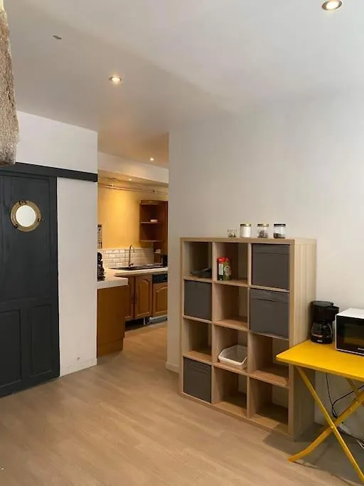 Holiday home Appartement Rue Pietonne Saint-Pol-de-Leon