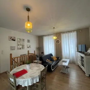  Hébergement de vacances La Porte Du Léon